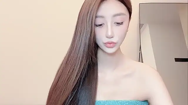 Melody-11 online show from April 21, 2026, 8:23 pm