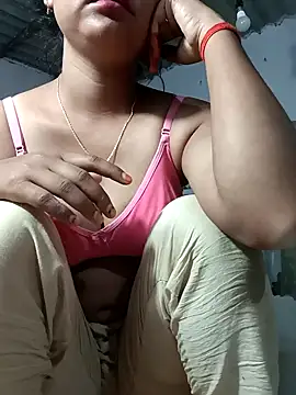 Hot Shredha online show from September 26, 2025, 11:20 pm