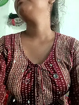 Hot Shredha online show from October 2, 2025, 1:45 am