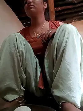 Hot Shredha online show from October 22, 2025, 3:18 am