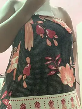 Snapshot of mii_ysaa chatting on April 8, 2026, 4:18 pm mii ysaa online show from April 8, 2026, 4:18 pm