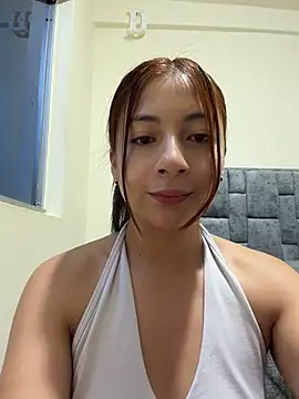 Karlee Grey1 online show from April 21, 2026, 3:24 am