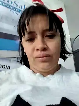 Snapshot of MILA__06 chatting on April 23, 2026, 12:04 pm MILA 06 online show from April 23, 2026, 12:04 pm