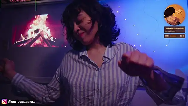  curiouskitten  online show from October 5, 2025, 4:11 am