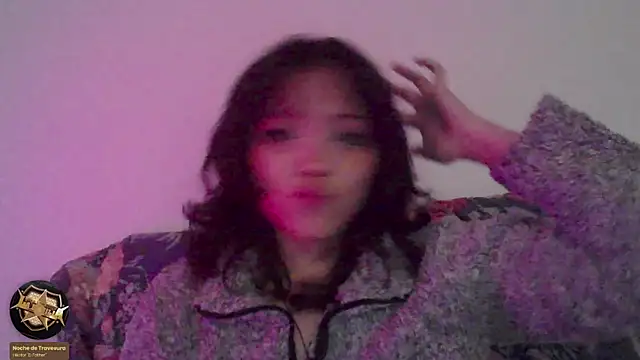  curiouskitten  online show from July 5, 2026, 4:19 am