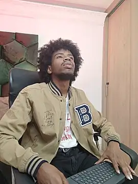 AllexJacob online show from April 21, 2026, 1:17 pm