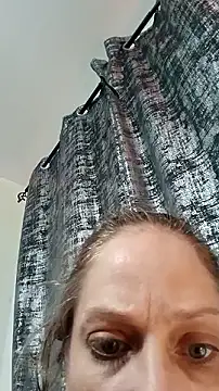 curvybabe88 online show from November 13, 2025, 6:40 pm