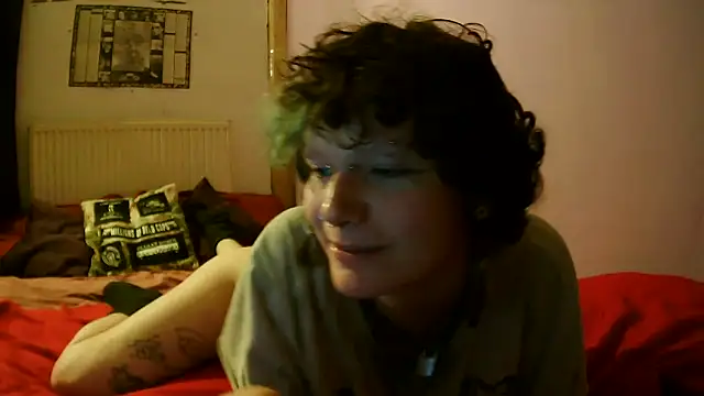 Snapshot of Nydia_Levine chatting on October 10, 2025, 9:58 pm Nydia Levine online show from October 10, 2025, 9:58 pm
