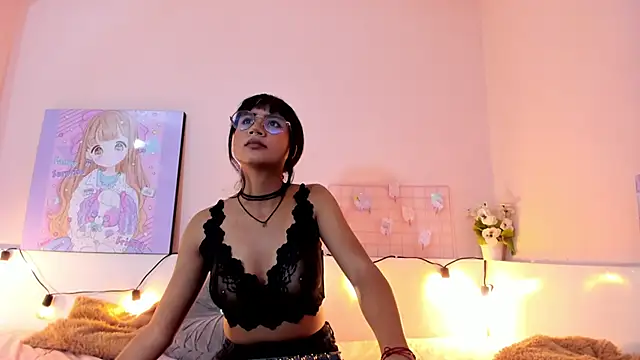 Lola Purple online show from September 28, 2025, 3:23 am