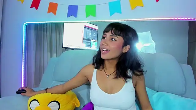 Lola Purple online show from October 11, 2025, 3:39 am