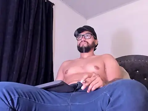 Snapshot of Chrys_harris77 chatting on July 2, 2026, 3:34 am Chrys harris77 online show from July 2, 2026, 3:34 am