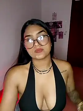 Renata Zoe online show from November 12, 2025, 1:39 am