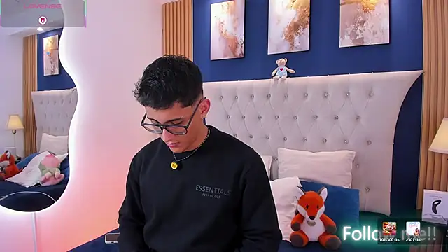 SalvadorFit online show from March 10, 2026, 8:25 pm