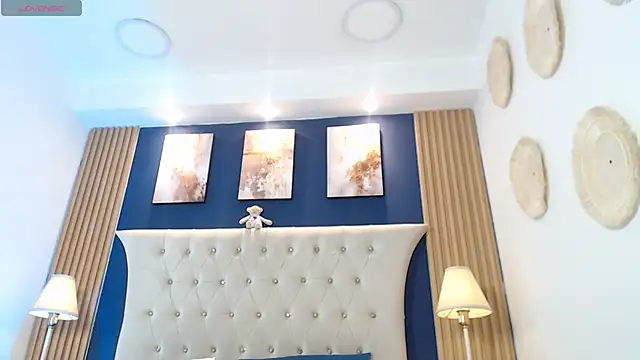 SalvadorFit online show from April 6, 2026, 8:10 pm