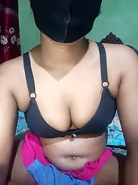 Cute Couple59 online show from April 11, 2026, 9:41 pm