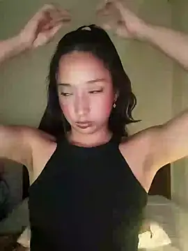 Vale stone  online show from October 25, 2025, 4:09 am