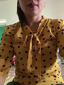 Milky-milk online show from April 21, 2026, 12:23 am