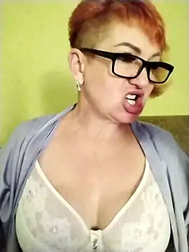 Snapshot of Alissa55552111 chatting on October 9, 2025, 8:23 am Alissa55552111 online show from October 9, 2025, 8:23 am