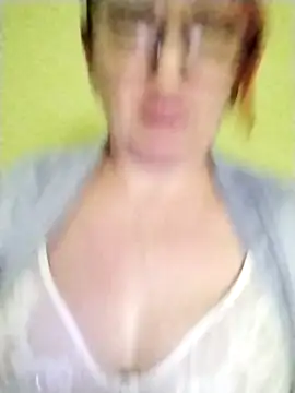 Snapshot of Alissa55552111 chatting on October 24, 2025, 5:48 am Alissa55552111 online show from October 24, 2025, 5:48 am