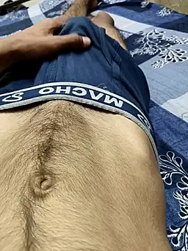 king boy070 online show from May 4, 2026, 6:15 pm