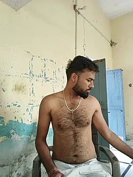 yourcontrol1 online show from December 4, 2025, 4:11 am