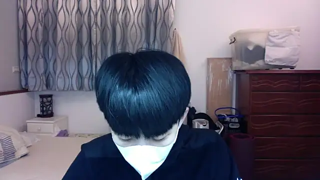 kai101010 online show from September 27, 2025, 4:23 pm