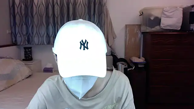 kai101010 online show from September 30, 2025, 4:23 pm