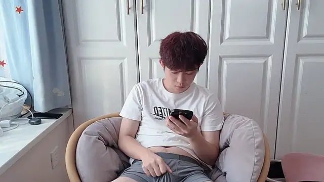 xlong00099 online show from October 9, 2025, 5:38 am