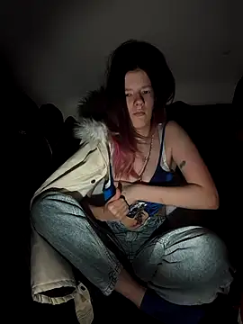 Hot SkinnyGirl online show from April 12, 2026, 7:08 pm