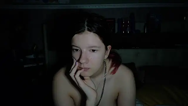 Hot SkinnyGirl online show from April 15, 2026, 2:51 am