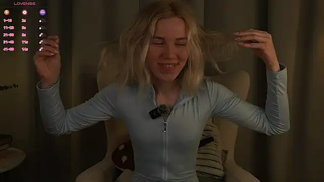 DianeHonnette online show from April 23, 2026, 7:49 pm