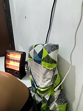 Snapshot of sassyishhu76 chatting on February 8, 2026, 10:35 pm sassyishhu76 online show from February 8, 2026, 10:35 pm