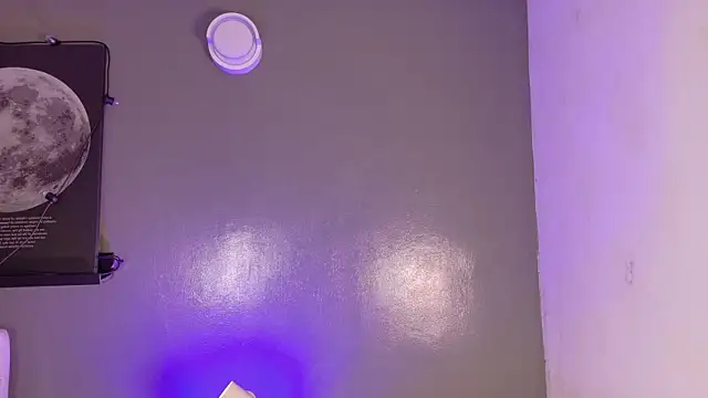 KeendraFox  online show from December 4, 2025, 10:35 am