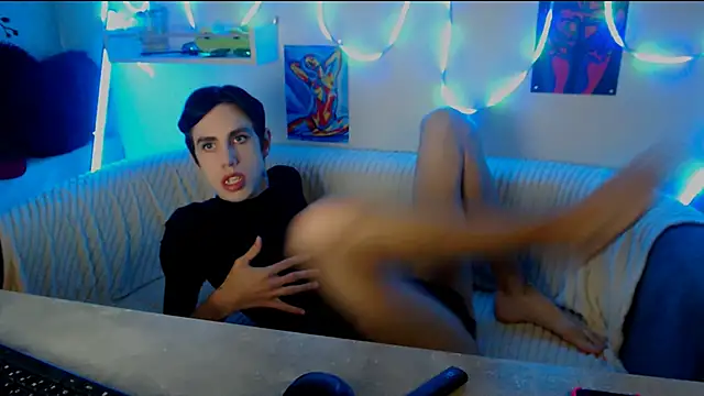 AlexNaughty14 online show from October 4, 2025, 7:28 am