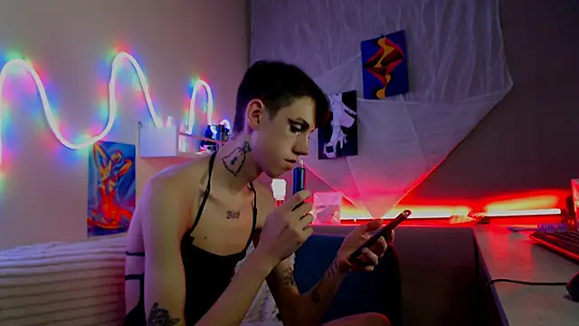 AlexNaughty14 online show from December 3, 2025, 2:26 pm