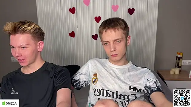 Snapshot of Eaton_ chatting on February 15, 2026, 7:21 pm Eaton online show from February 15, 2026, 7:21 pm