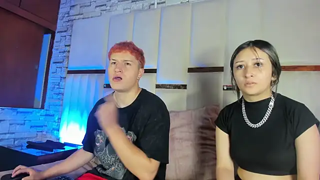 ANLLELOAndANGELA online show from March 26, 2026, 4:34 pm