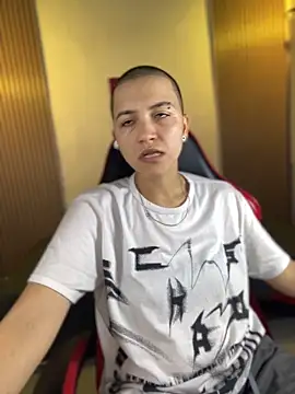 nicocoox online show from April 13, 2026, 10:48 pm