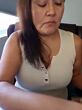 sw33th3art online show from September 30, 2025, 7:52 pm