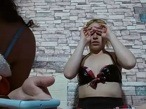 melodyanal online show from September 23, 2025, 4:32 pm