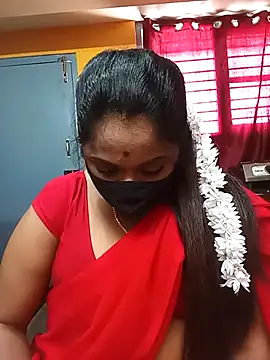 queendivya online show from March 17, 2026, 5:11 am