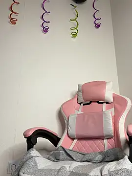 Snapshot of lame_cat chatting on November 17, 2025, 2:06 am lame cat online show from November 17, 2025, 2:06 am