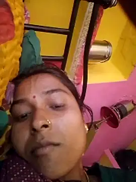 Hot reshmaji online show from March 31, 2026, 9:10 am