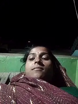 Hot reshmaji online show from April 21, 2026, 3:50 pm