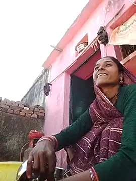 Hot reshmaji online show from April 22, 2026, 3:53 am