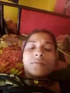 Snapshot of Hot_reshmaji chatting on May 15, 2026, 11:06 am Hot reshmaji online show from May 15, 2026, 11:06 am