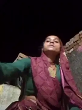 Snapshot of Hot_reshmaji chatting on May 18, 2026, 3:18 pm Hot reshmaji online show from May 18, 2026, 3:18 pm