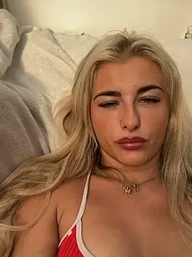 BabyBluexox online show from July 12, 2026, 8:38 am