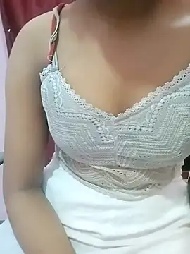 pari rani7 online show from October 8, 2025, 4:21 am