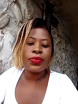 BubblyBeautiful online show from January 18, 2026, 2:32 pm